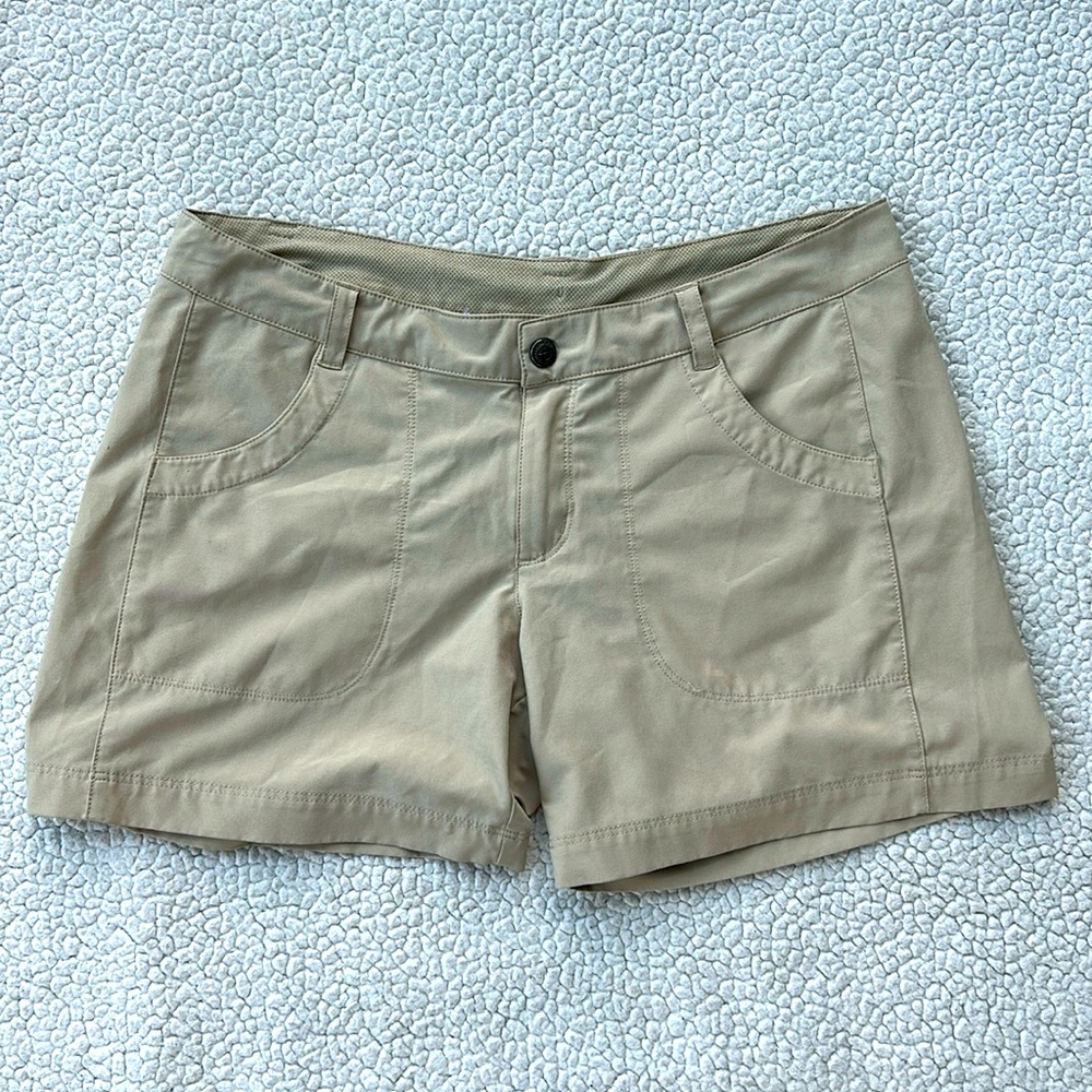 Patagonia Women’s Flat Front Khaki Shorts, Size 8